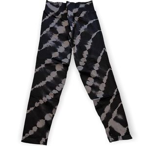 Victoria Secret PINK Seamless Leggings Sports Athletic Size M Tie Dye